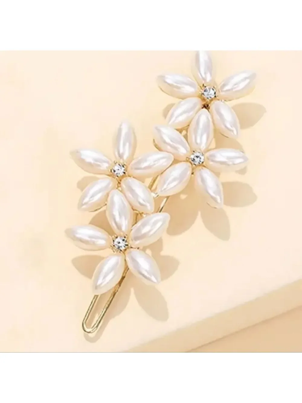 NWT 2 Pc Pearl and Crystal Hair Clip/ barette set
